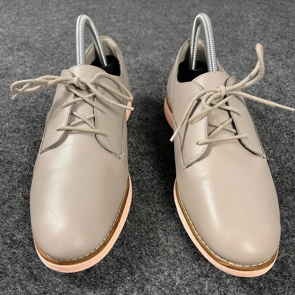 Cole Haan Original Grand Oxford Womens 7.5B Gray Leather Pink Sole Casual W17145